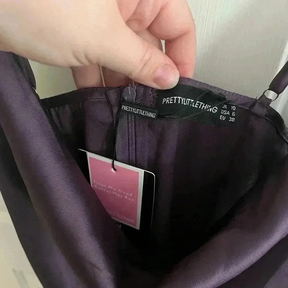 PrettyLittleThing NWT DARK PLUM STRAPPY SATIN COWL MIDI DRESS Sz 6 - Picture 7 of 9